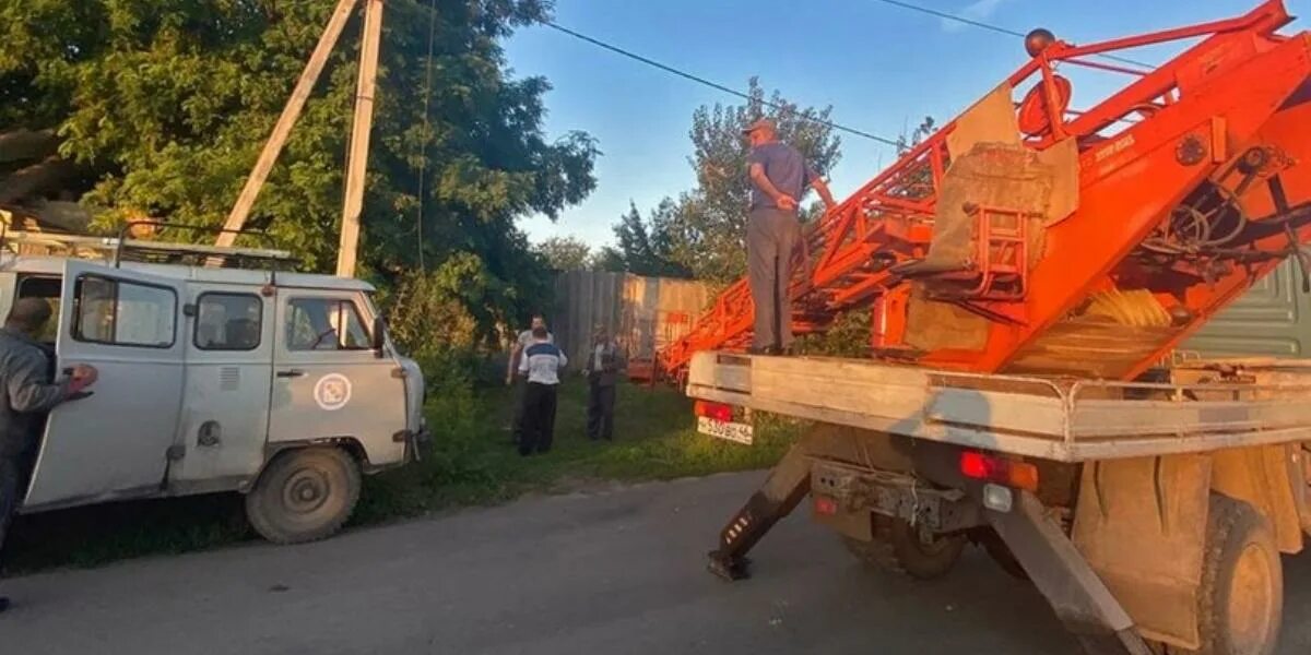 Происшествия в Курской области поселок теткино. Поселок теткино Курская область. Новости теткино Курская область. Обстрел теткино.