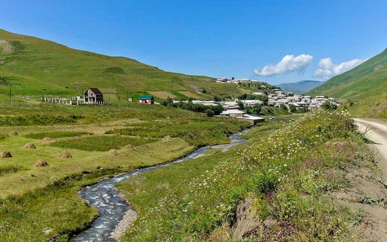 Дагестан гора шунудаг. Кули высота. Кули высота. Цовкра 2 кулинский район. Хосрех кулинский район.