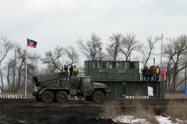 Днр 10. ДНР ВСУ. Войска ДНР февраль 2022. Зайцево ДНР сегодня обстреляли. Донбасс обстрелы ВСУ 2022.