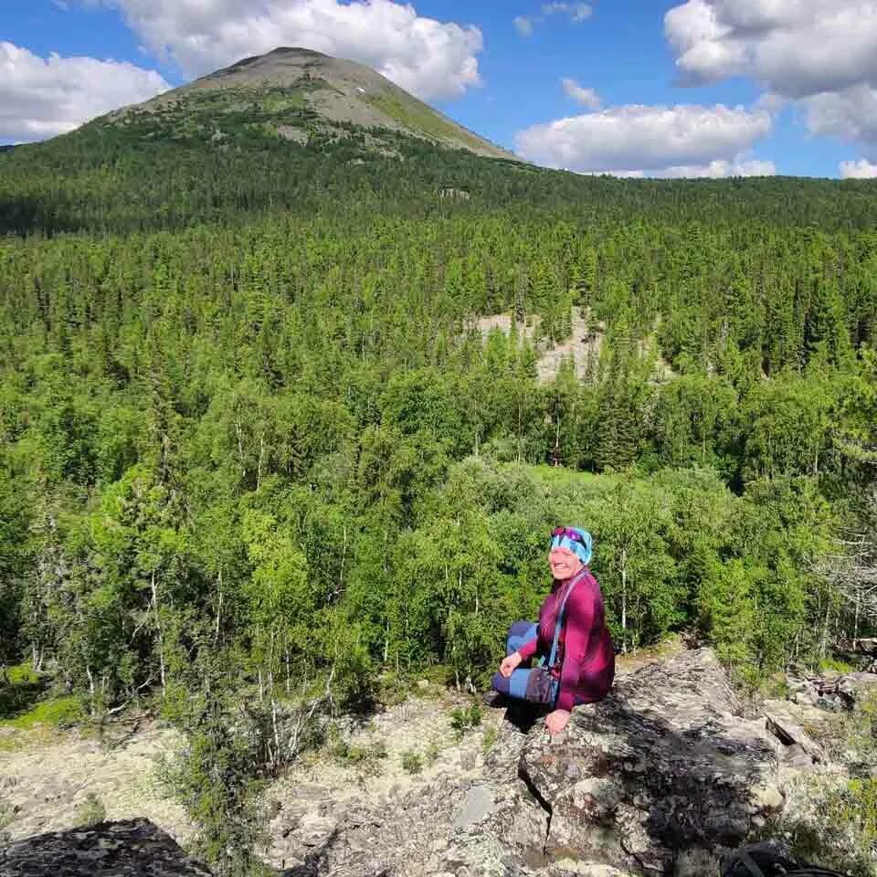 Приполярный урал березовский район. Гора ярута приполярный урал. Перевал хорота приполярный урал. Озеро балбанты приполярный урал. Пайер полярный урал зима.