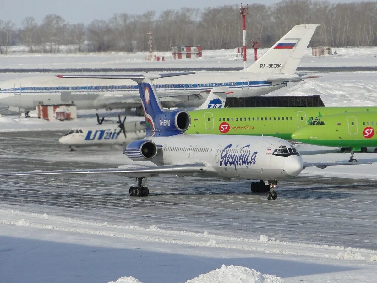 Ту-154м Якутия. Ту 154 Якутия. Самолеты авиакомпании Якутия. Ту-154м АЛРОСА. Сайт якутских авиалиний