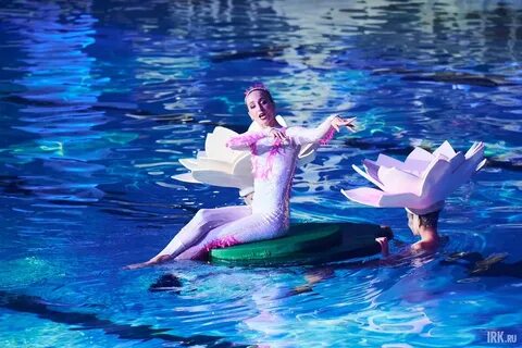 Сказ о берегах водное шоу