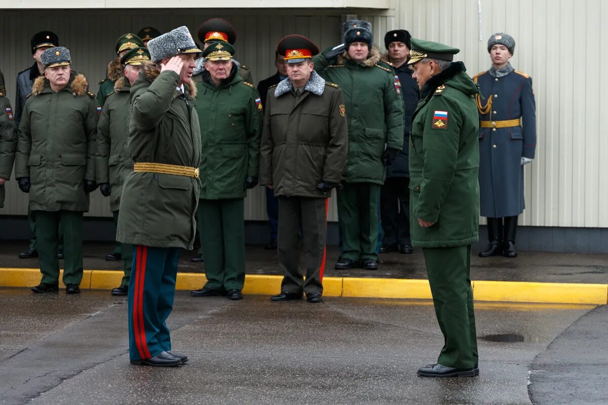 Московское высшее военное командное училище. МВВКУ Московское высшее командное училище. МВОКУ ордена. Наряд МВОКУ. Московский военный округ 2024 год