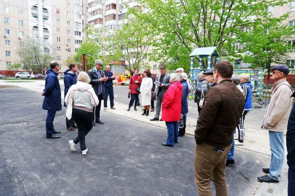 Новости на 15.03 2024 год. Рейд по благоустройству. Народный фронт Белгород. Бульвар молодежи 15. Дворики Белгород.