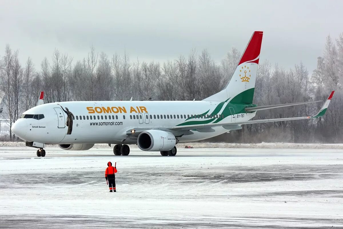 Somon Air Таджикистан. Авиа сомон Эйр. Boeing 737 Somon Air. Боинг 737 сомон Эйр.