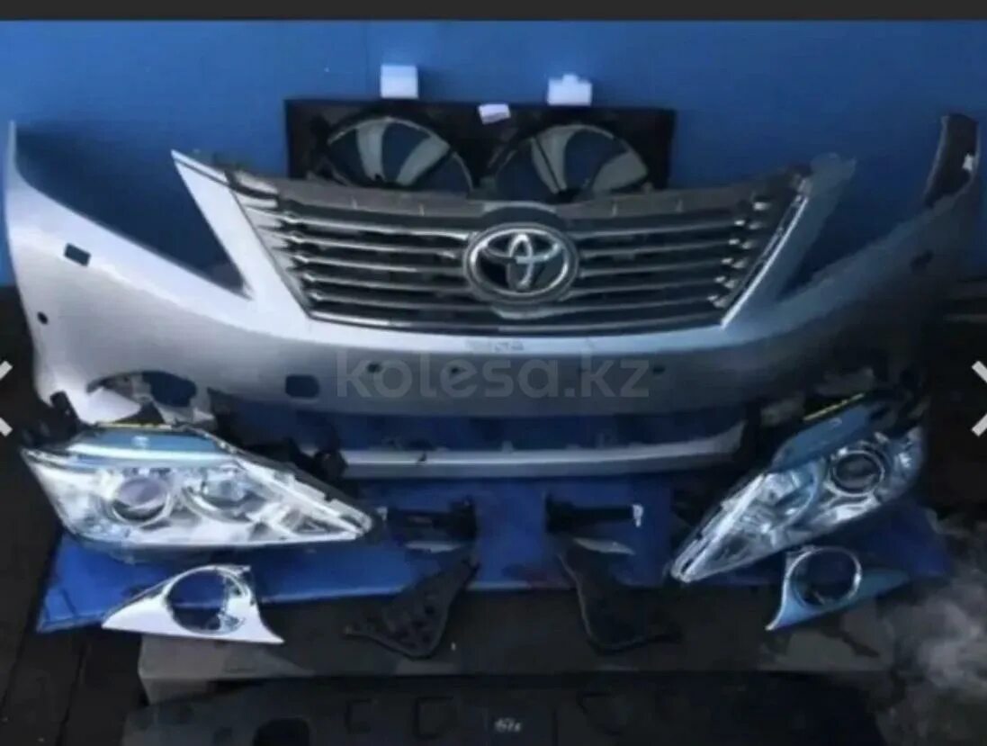 Ноускат камри 40 2008. Комплект рестайлинга камри 50. Оригинальный передний бампер камри xse. Камри v50 ноускат. Ноускат камри 40.