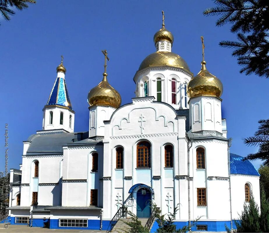 Гостиный дворик ессентуки. Ессентуки курорт горы. Памятник нулевой километр любви ессентуки. Ставрополь ессентукская. Ставропольский край, ессентуки, улица чкалова, 6.