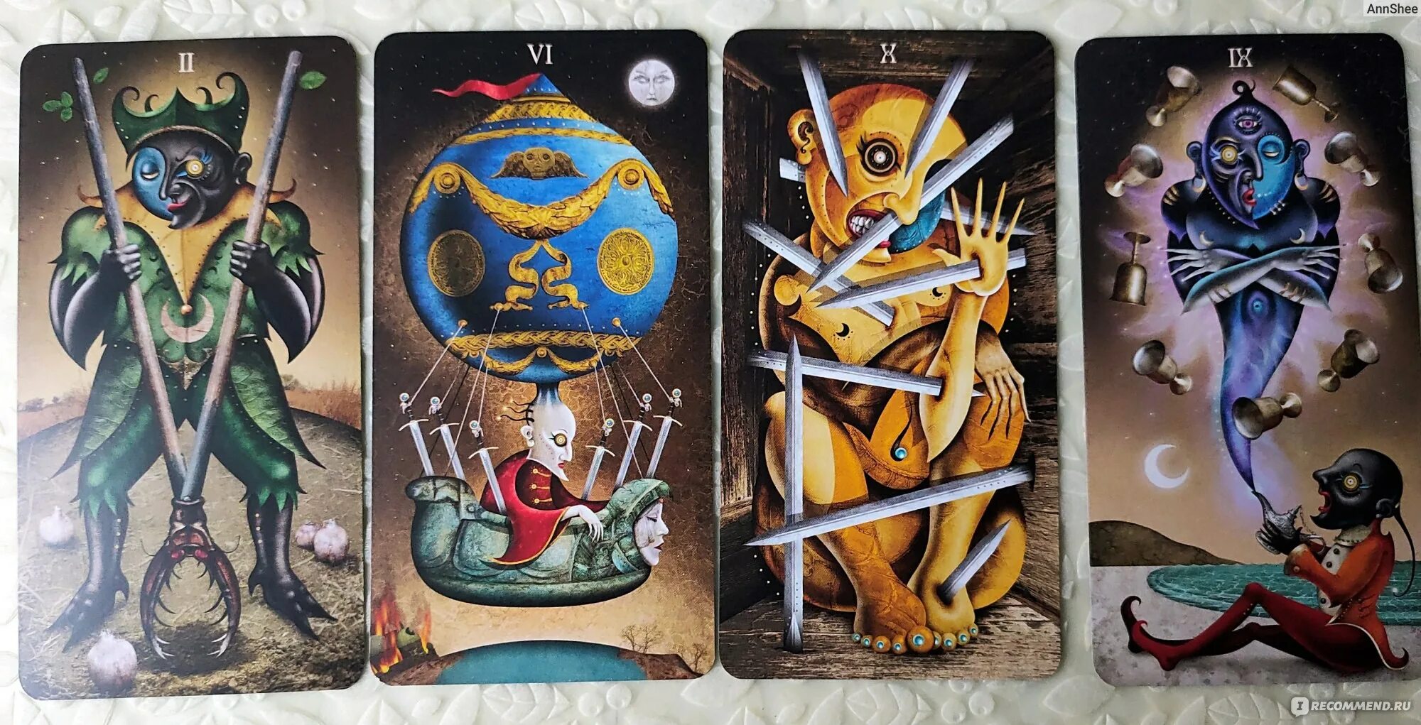 Луна таро значение в работе. Девиант мун таро галерея. deviant moon tarot галерея. таро безумной луны отшельник. колода безумной луны галерея.