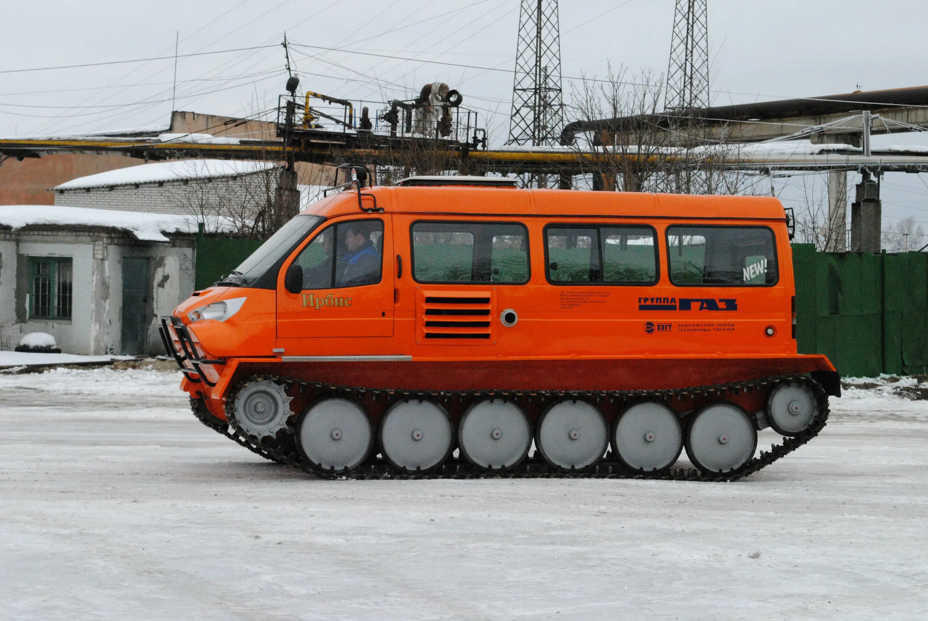 Гусеничный снегоболотоход газ 34039. Вездеход газ-34039 ирбис. Снегоболотоход газ-34039 "ирбис". Гусеничный снегоболотоход газ 34039. Газ 34039 ирбис.