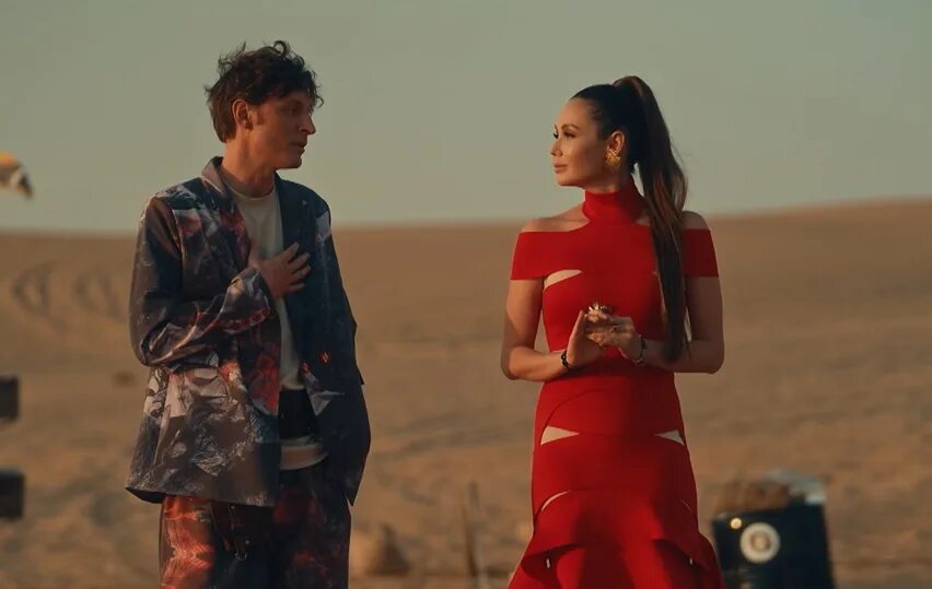 Павел воля у лейсан в шоу. Ляйсан утяшева сейчас 2023. Ляйсан утяшева и павел воля дубай. Павел воля и ляйсан утяшева. Павел воля и ляйсан утяшева выжить в дубае.