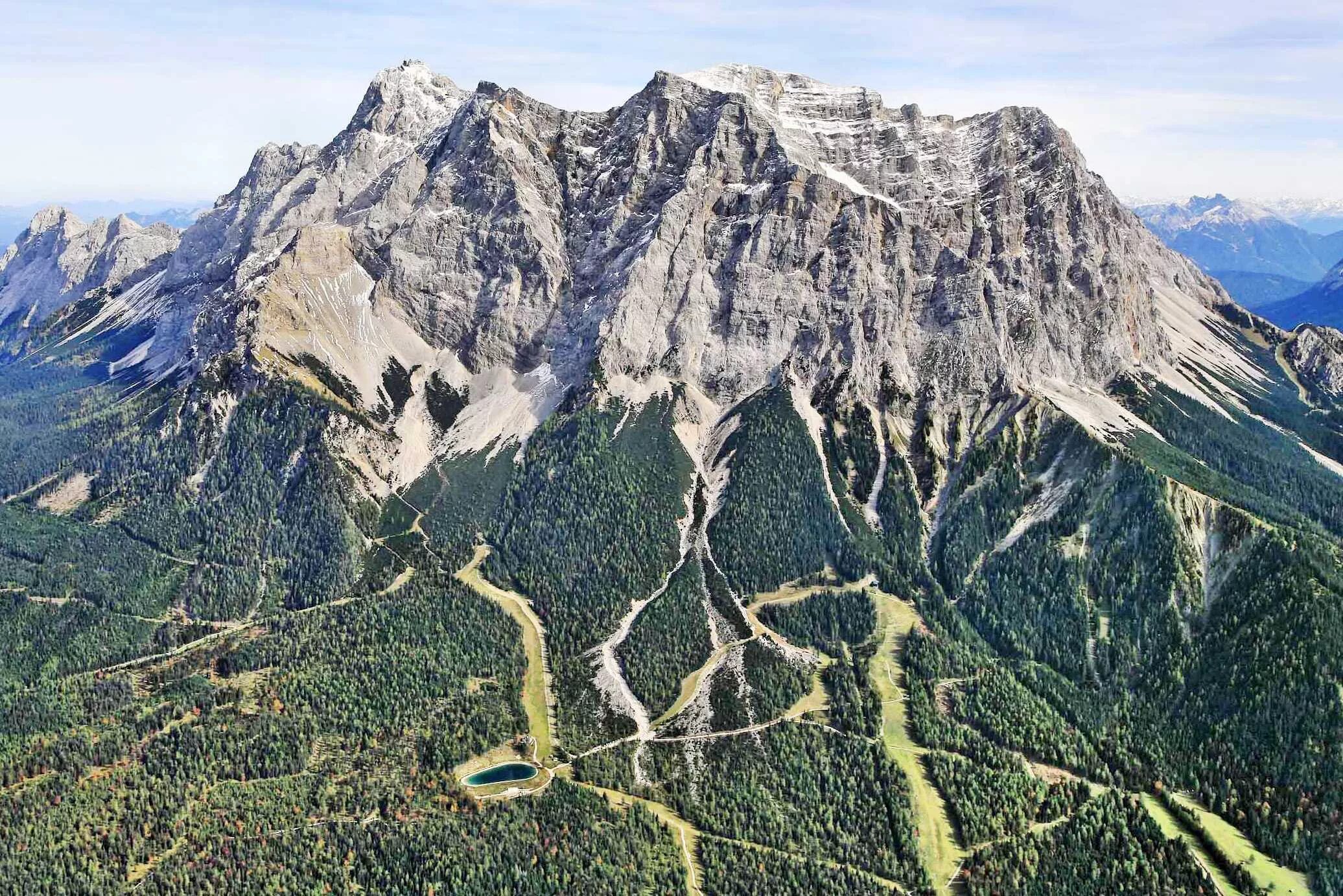 Гора Zugspitze. Гора Цугшпитце в Германии. Цугшпитце Бавария. Вершина Цугшпитце. Какие горы на территории германии