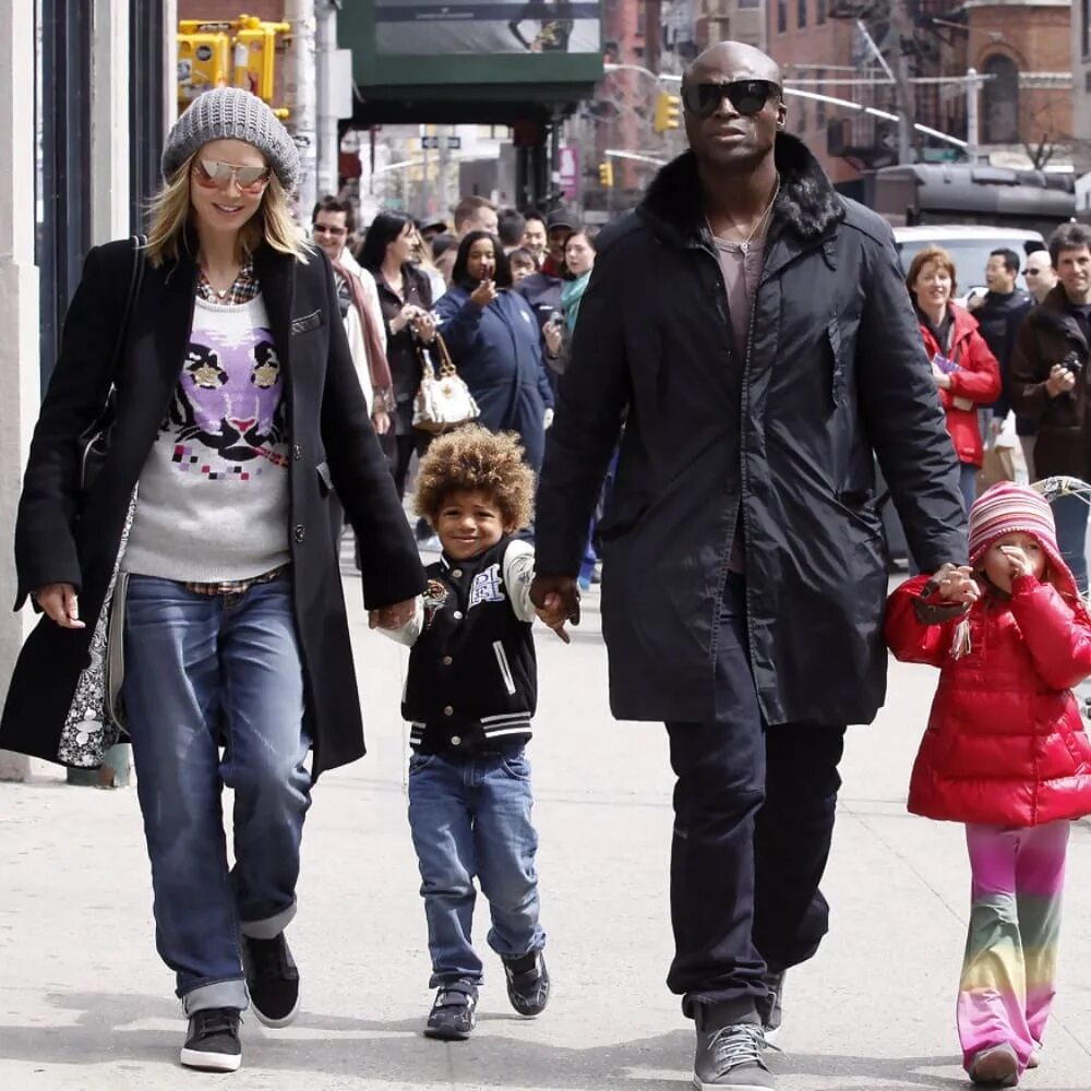 дети хайди клум и сила. Seal и хайди клум дети. хайди клум и сил дети. дети хайди клум и сила. хайди клум и силк с детьми.