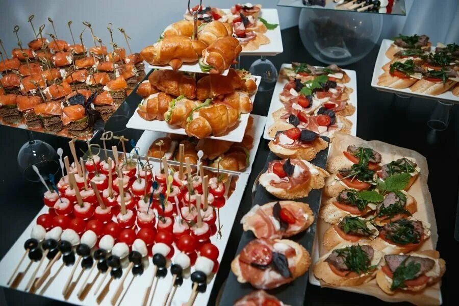 Кейтеринг южно-сахалинск. Бэйс кейтеринг. Кейтеринг сочи сочи. Кейтеринг юг. Кейтеринг сочи.