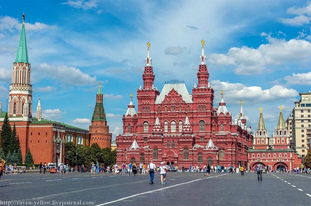 Как попасть на красную площадь в москве. Город москва красная площадь. москва 21 век красная площадь. krasnaya ploshad moscow. площадь красной площади в москве.