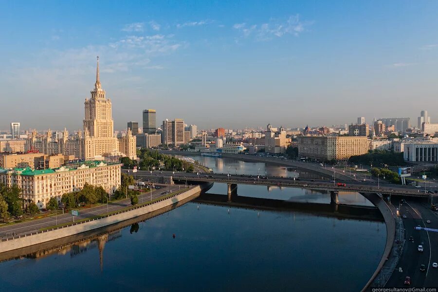 Где нибудь в центре