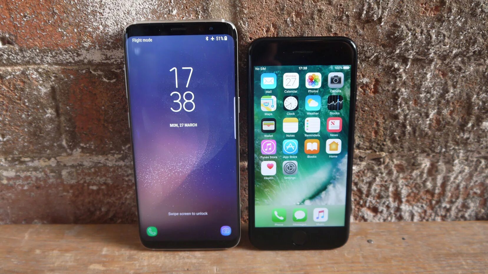 Сравнение самсунг 8. Samsung 8 iphone 8. Iphone 7 vs Samsung Galaxy s8. Samsung Galaxy s8 s8 Plus Apple iphone 7 7 Plus. Самсунг с 8 плюс и айфон 7.