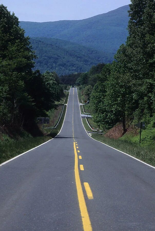 Lane road. Цюрих дороги. Two Lane Road. Two way Road.