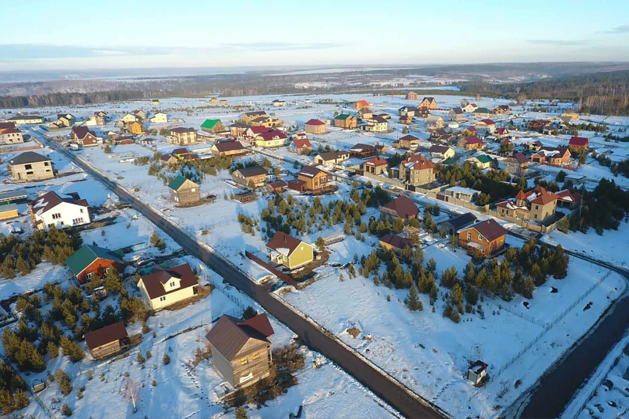 Иркутский поселок. Посёлок горный Иркутский район. Пос Набережный Усольского района. Поселок новый горный Иркутск. Новый горный коттеджный поселок Иркутск.