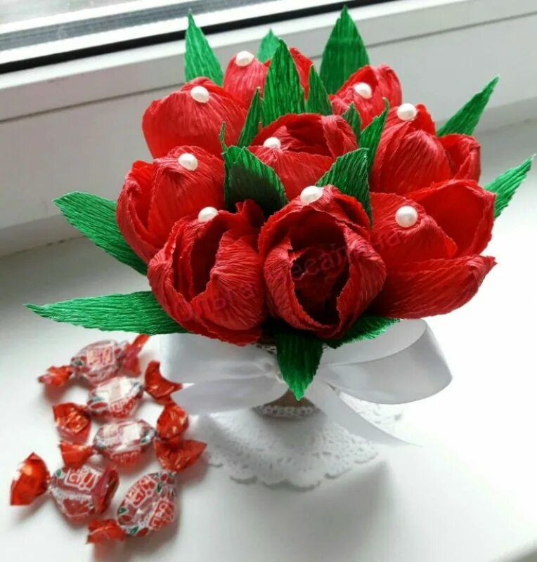 тюльпаны из конфет