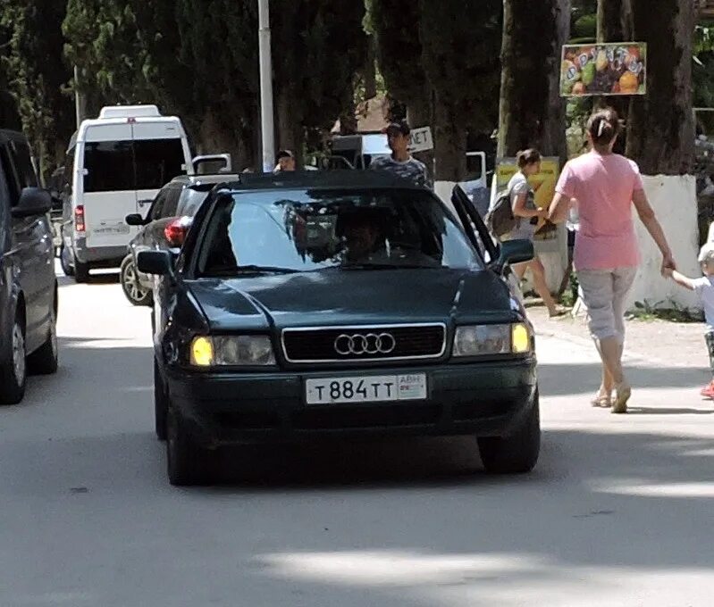 Абхазские номера можно ездить в россии. Автономера Абхазии. Абхазские номера.