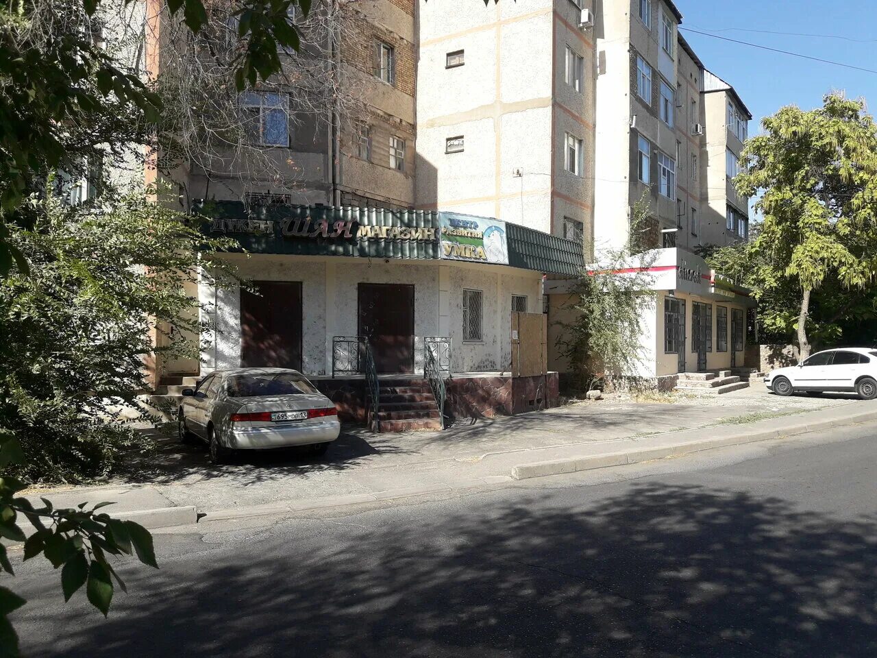 Шымкент 16 микрорайон 18 дом. Шымкент 16 микрорайон. 11 мкр шымкент. Шымкент мкр. Шымкент 16 микрорайон.