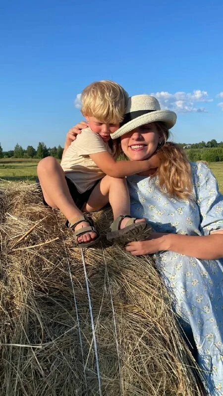 настя милый фермер биография. настя милашка фото. анастасия янькова фото. настя милый фермер биография. настя милый фермер биография.