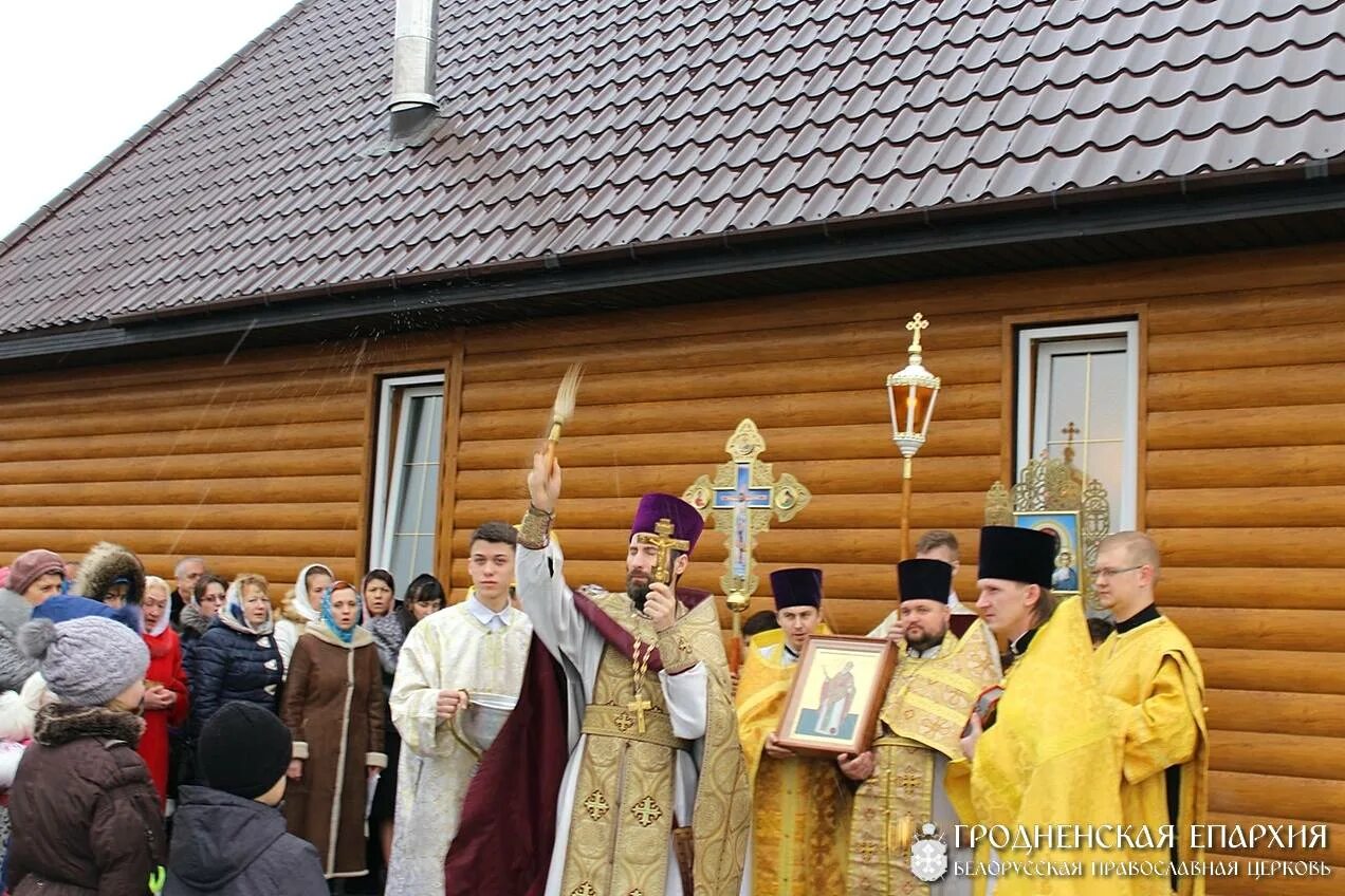 Храм спиридона тримифунтского приход. Орша Церковь Спиридона Тримифунтского. Спиридона Тримифунтского храм настоятель. Проект церкви Спиридона Тримифунтского. Церковь прихода РОПСУ.