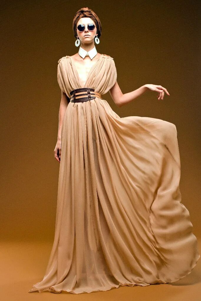 платья для полных девушек. комбинезон elie saab. костюм с длинной туникой. фасоны вечерних платьев. строгое платье.