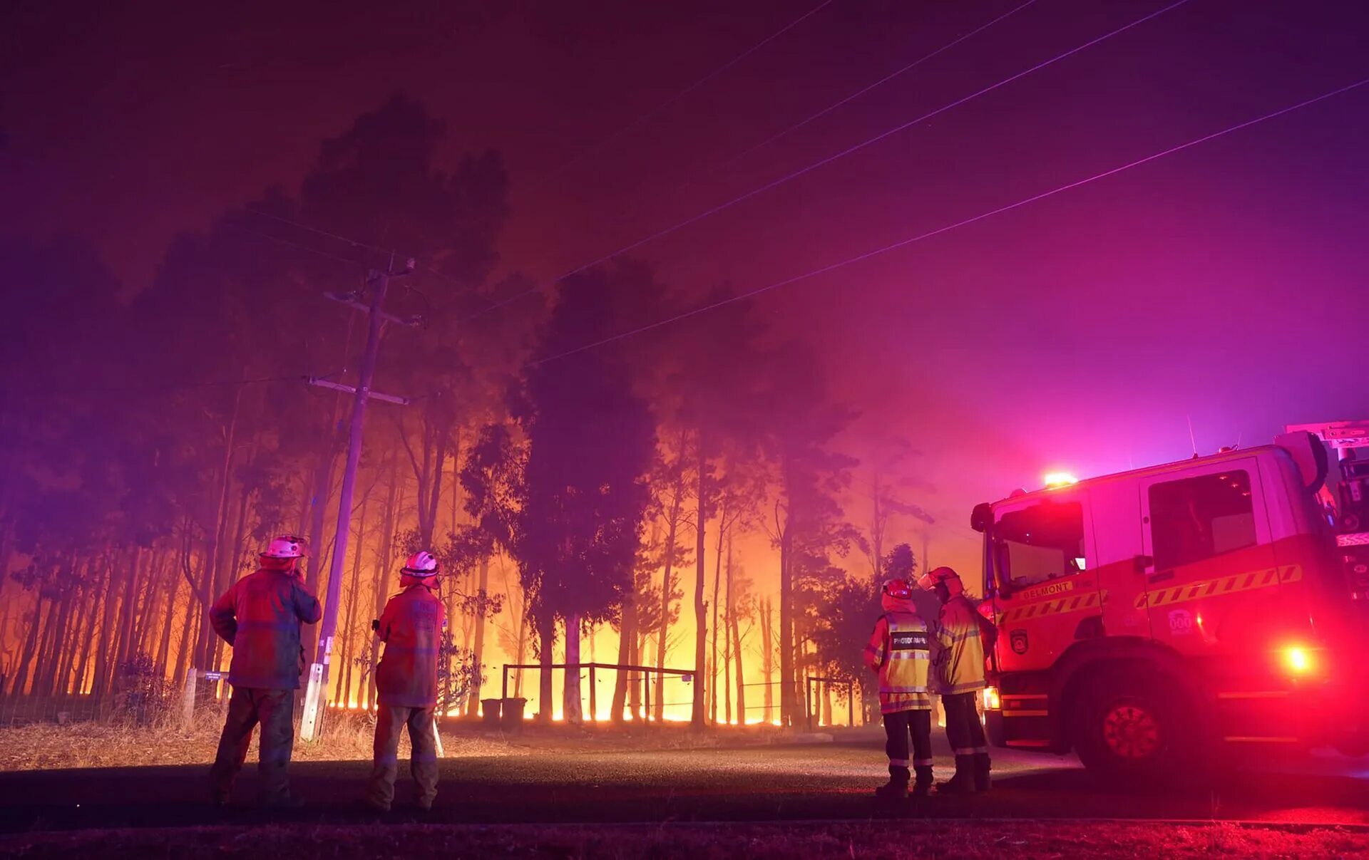 В атмосфере снова сгораю. Лесные пожары в Австралии 2019-2020. Пожар в Австралии в 2020 году. Лесные пожары в Австралии 2020. Лесные пожары в Австралии 2019.