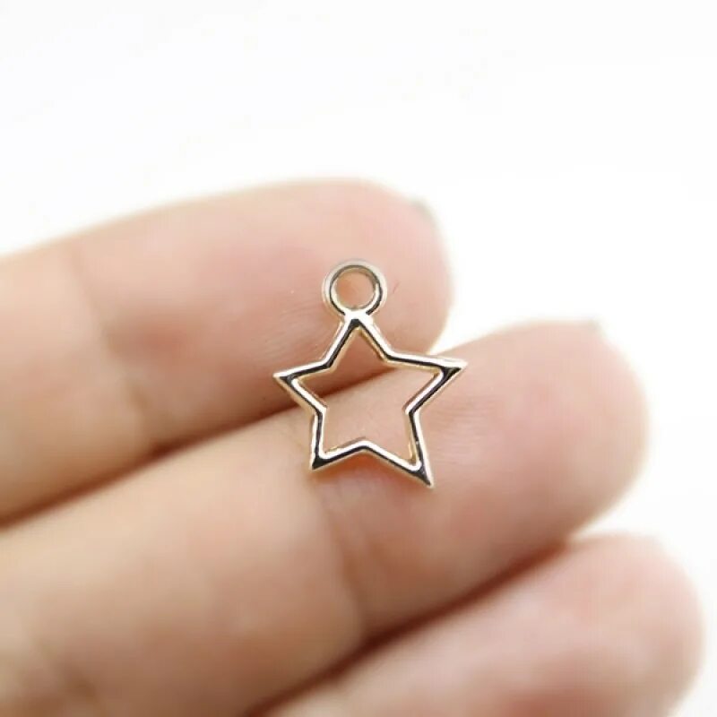 кулон звездочка. золотая подвеска "звезда". золотая подвеска звездочка. золотой кулон звездочка. кулон звездочка.