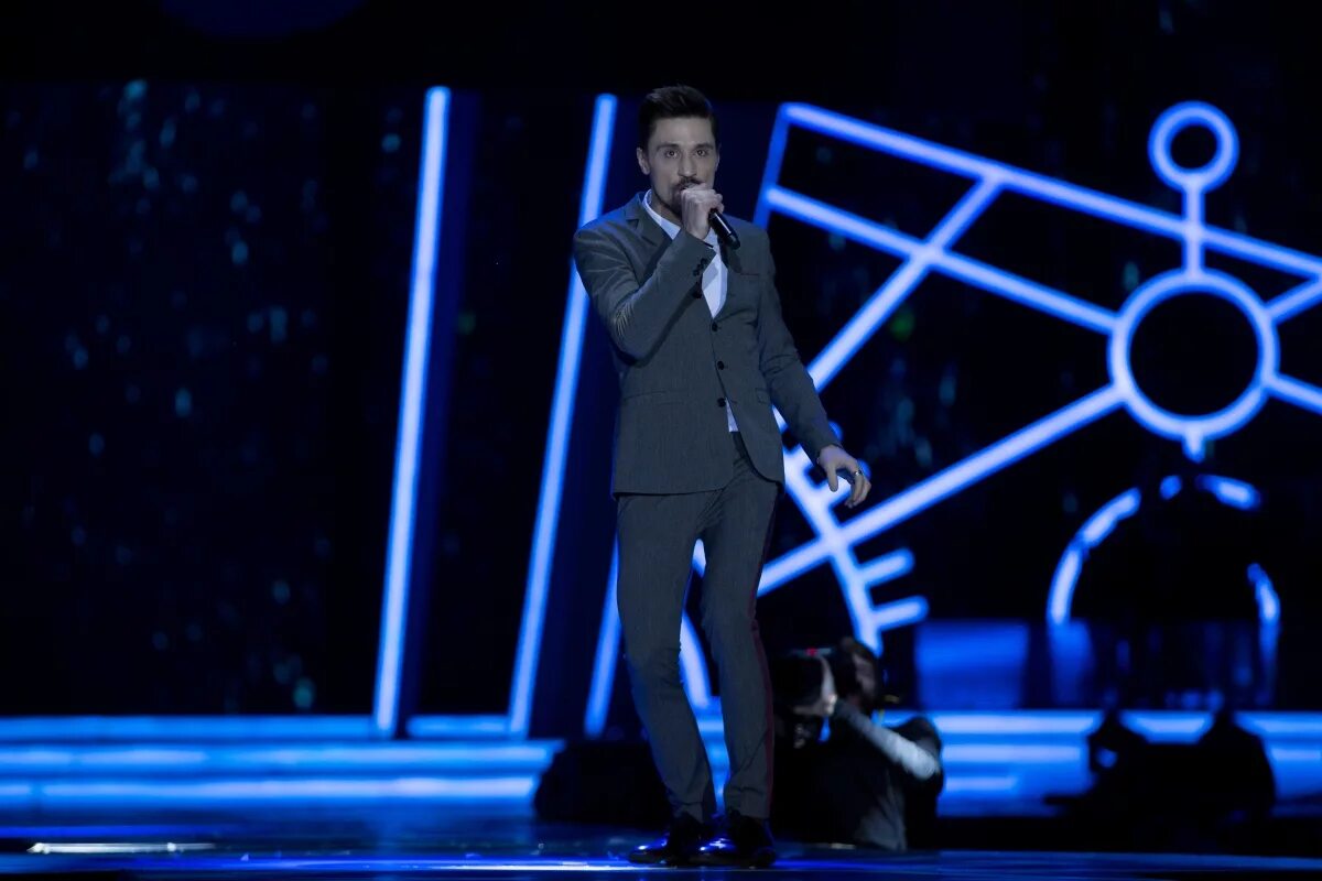 передача песня года. филипп киркоров 2017. ведущие песня года 2021.