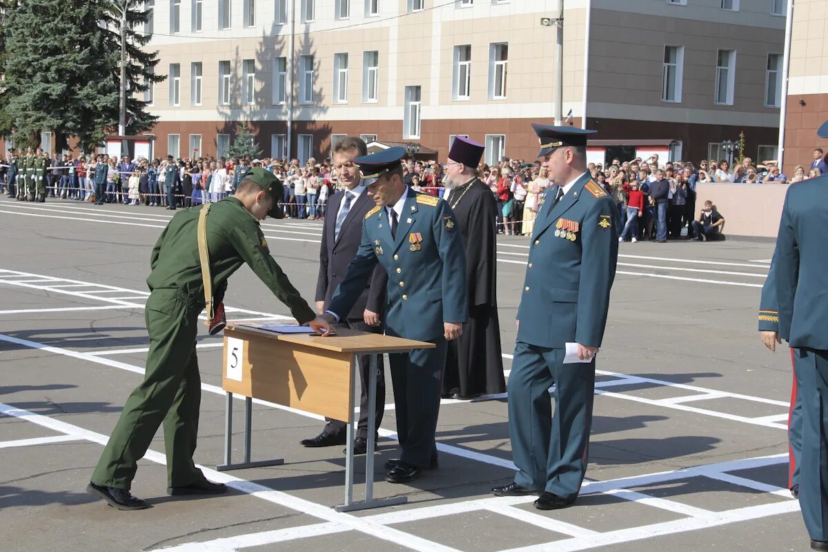 Академия Петра Великого в Балашихе. РВСН Петра Великого Балашиха. Военная Академия РВСН им. Петра Великого. Академия ракетных войск Балашиха.