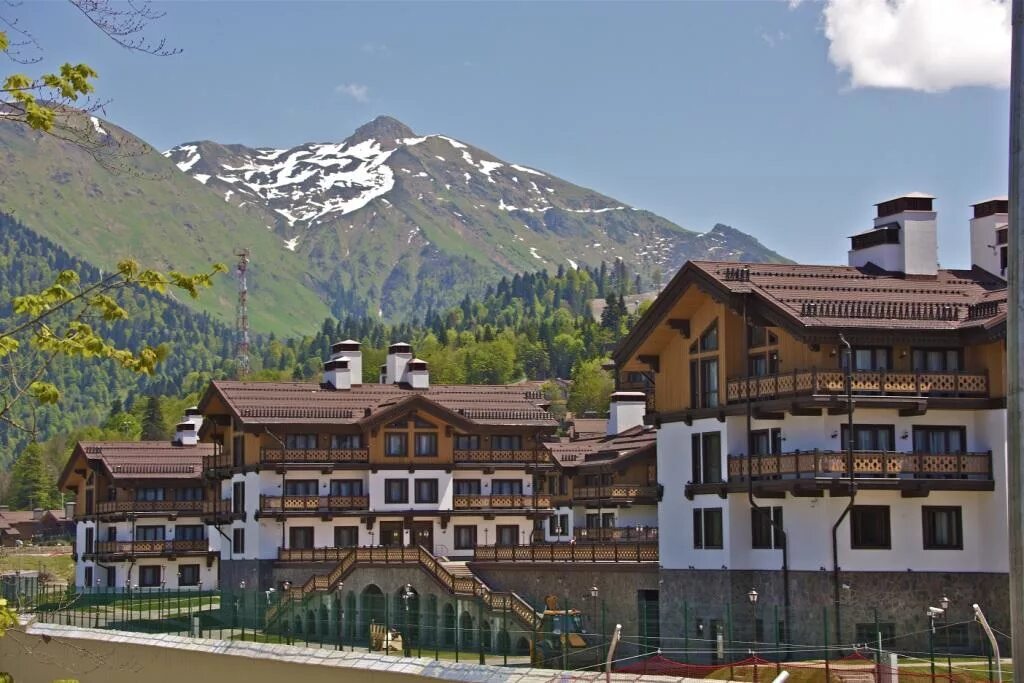 Marriott сочи. Отели красной поляны для детей. Отели красной поляны для детей. Отель rixos красная поляна сочи. Эсто садок гранд отель поляна.