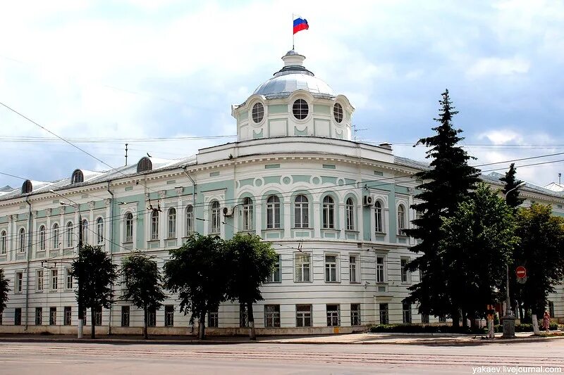 Советская площадь Тверь. Мэрия Твери. Здание администрации города Твери. Здание администрации на Советской в Твери.