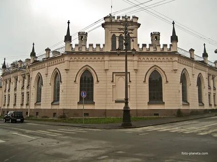Малай г