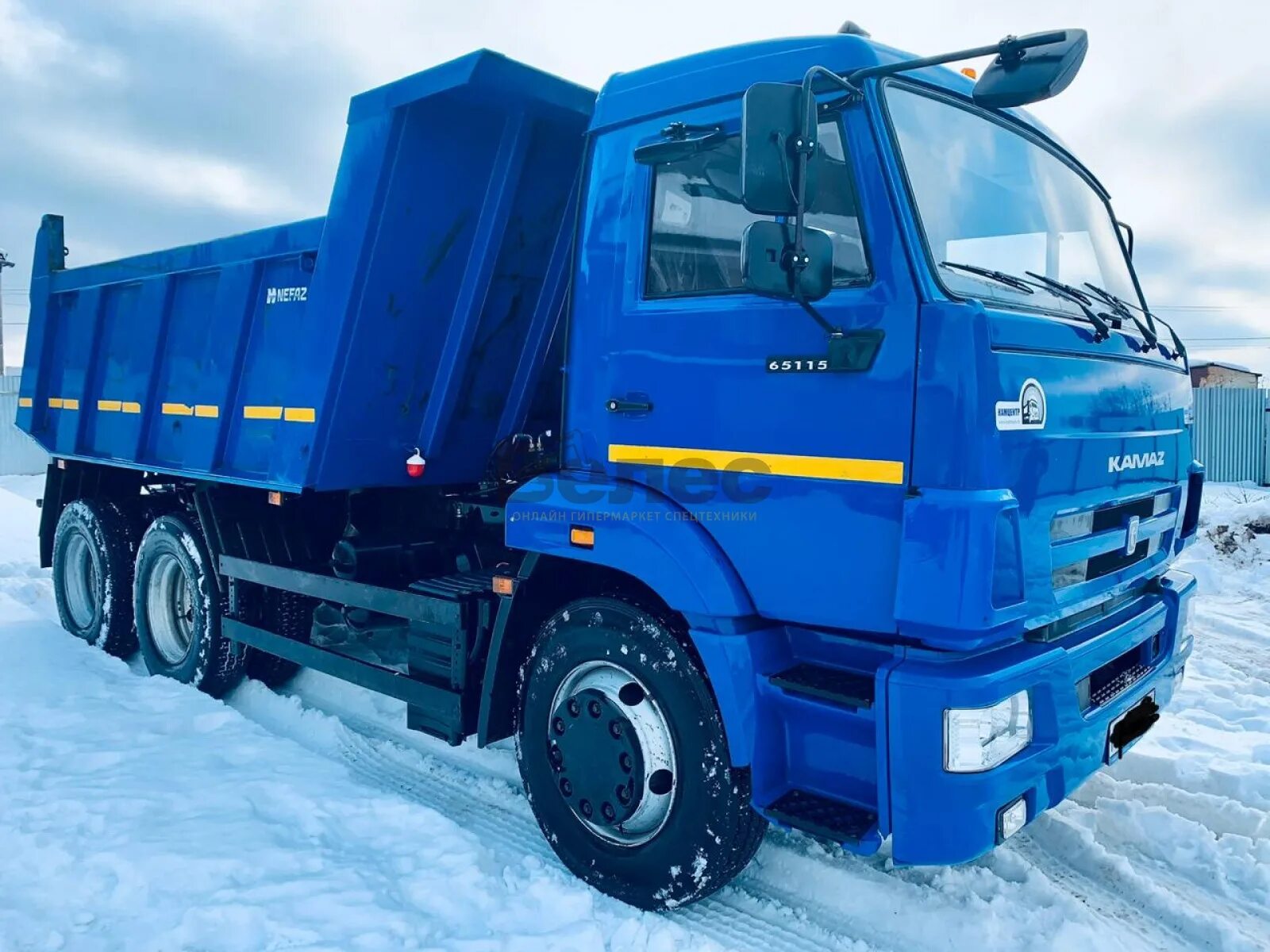 КАМАЗ 65115 самосвал синий. КАМАЗ 2017 синий самосвал. КАМАЗ 65115 2017. КАМАЗ самосвал 90 х. Камаз самосвал 65115 бу по россии