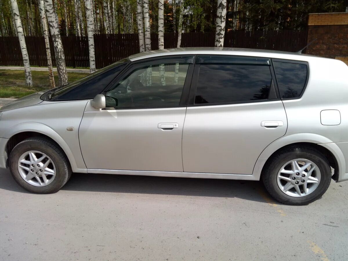 136 л купить. Toyota Opa 2002. Toyota Opa 2002 1.8. Тойота опа 2002. Toyota Opa 2002 отзывы.