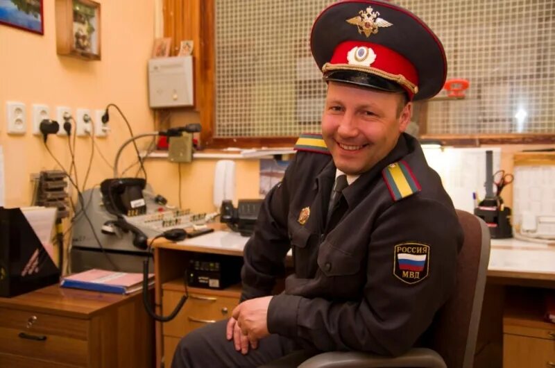 Дежурный по городу самара 28. Дежурный по городу самара 28. Дежурный по городу калининград. Рифей дежурная по городу. Оперативный дежурный еддс.