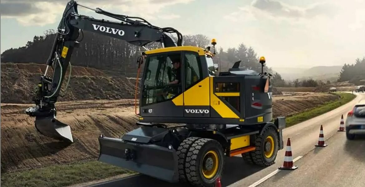 Экскаватор Вольво ewr150e. Volvo ewr150e в кабине. Volvo ewr150e Controller. Колесные экскаваторы Volvo. Колесный экскаватор вольво