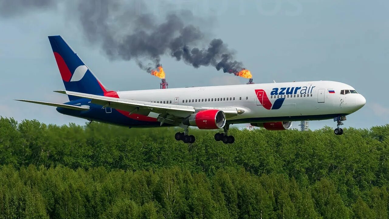 Авиабилеты azur air. Boeing-767 авиакомпании Azur Air. 767 Азур. Авиакомпания Азур Боинг 767. Самолёт Azur Air Ukraine 767.