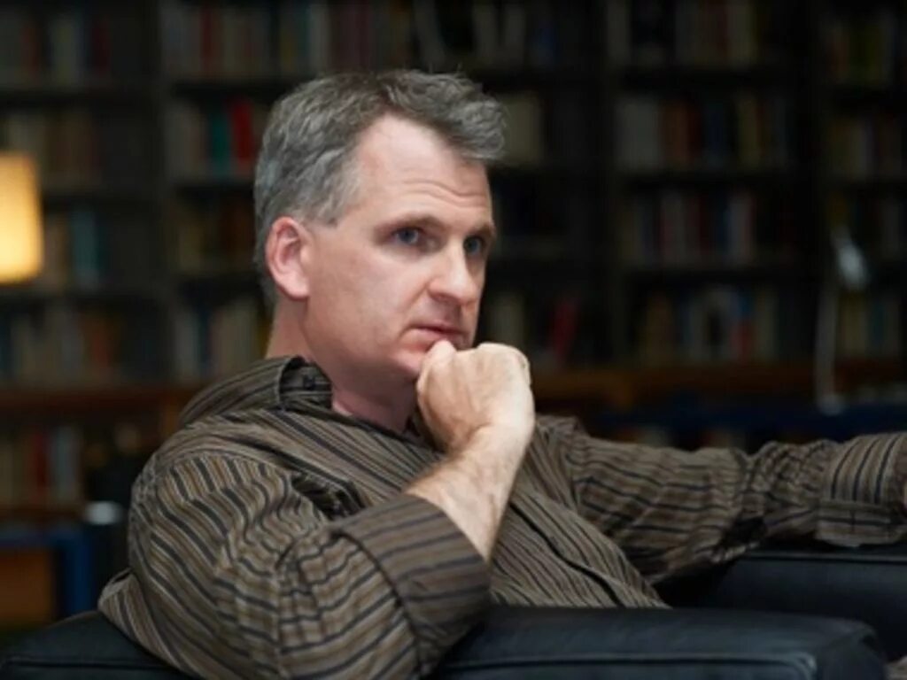 Историк сша. Тимоти снайдер. тимоти снайдер американский историк. известные историки. историк писатель современный.