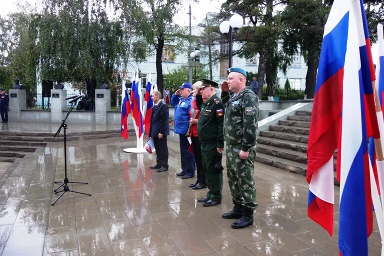 радость встречи с епархией в другом городе. сквер маргелова россошь. день города 2019 россошь. россошь события. новости россошь.