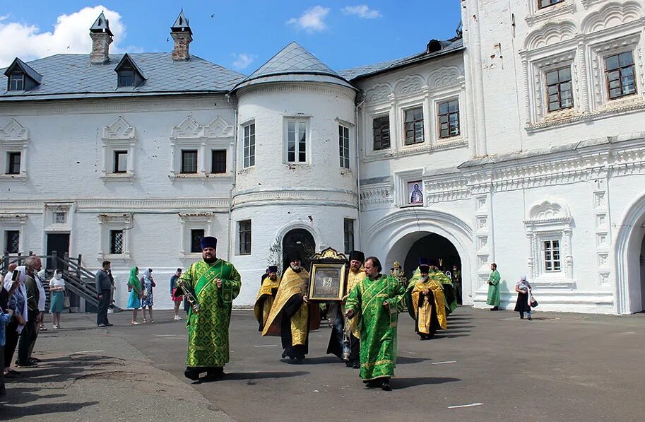 Великорецкий крестный ход 2024. Вернувшиеся киров. Вернувшиеся киров. Крестный ход киров 2022 великорецкое. Великорецкий крестный ход.