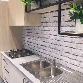 Стеновая панель кухни кирпич