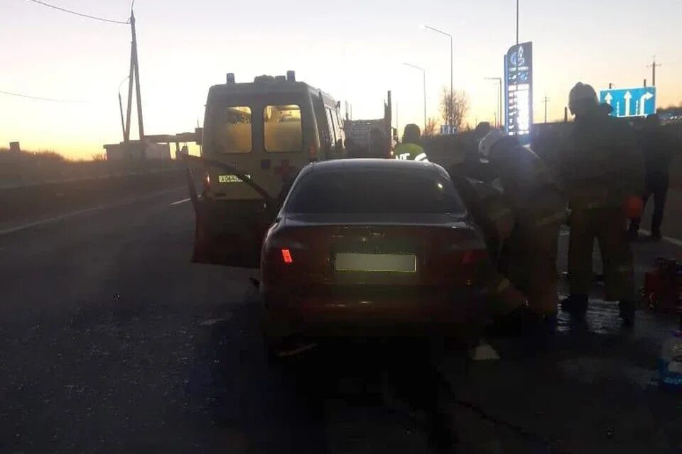 Чп в рязани сегодня. Происшествие в деревне Протасово. Авария перед Турлатово сегодня Нива.