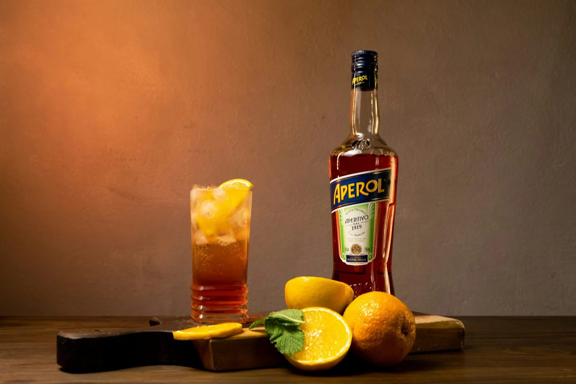 Что такое апероль и с чем его. Вермут апероль. биттер aperol. апероль 3 литра. апероль спритц.
