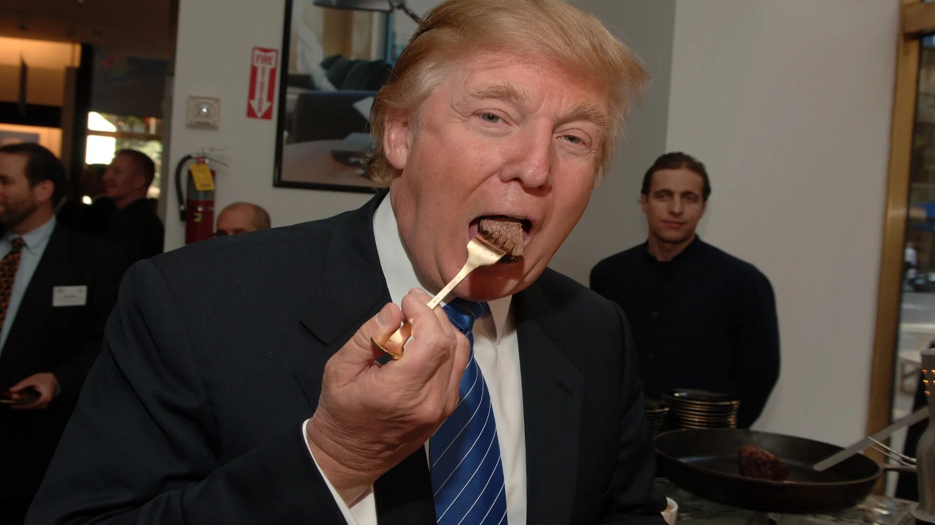 Трамп провёл первый ифтар в Белом доме после возвращения на пост президента