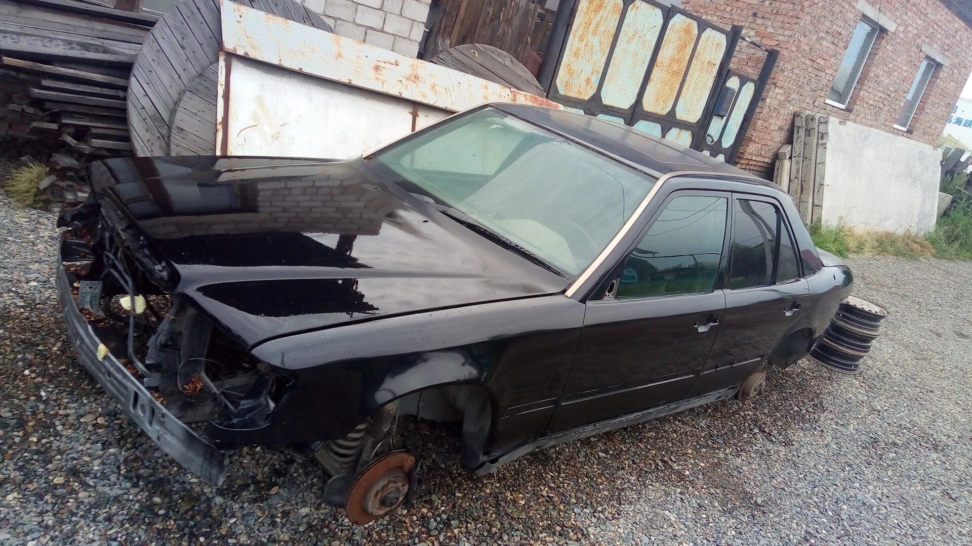 3133 мол мерседес 124. Старый мерседес авторынок. Разбор 124. W124 разбор консольная панель). Разборка мерседес 124.