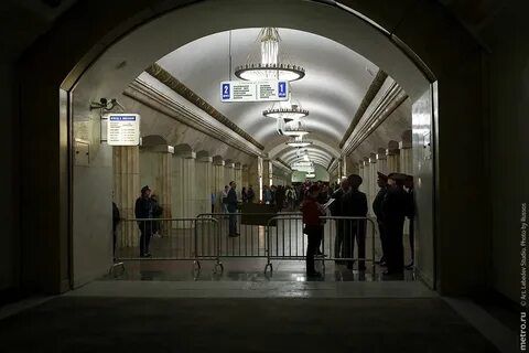 Метро курская время