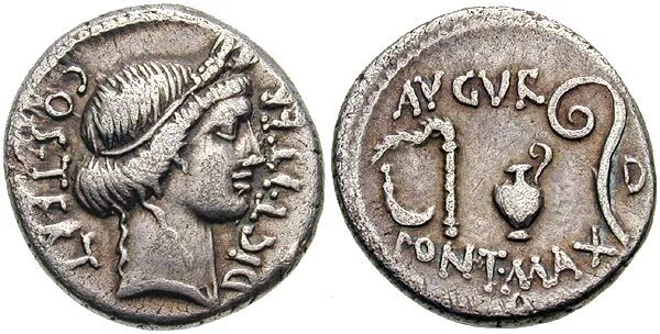 Монета римской Республики денарий. 44 год до н э